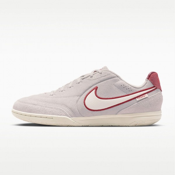 Игровая обувь для зала Nike Tie...