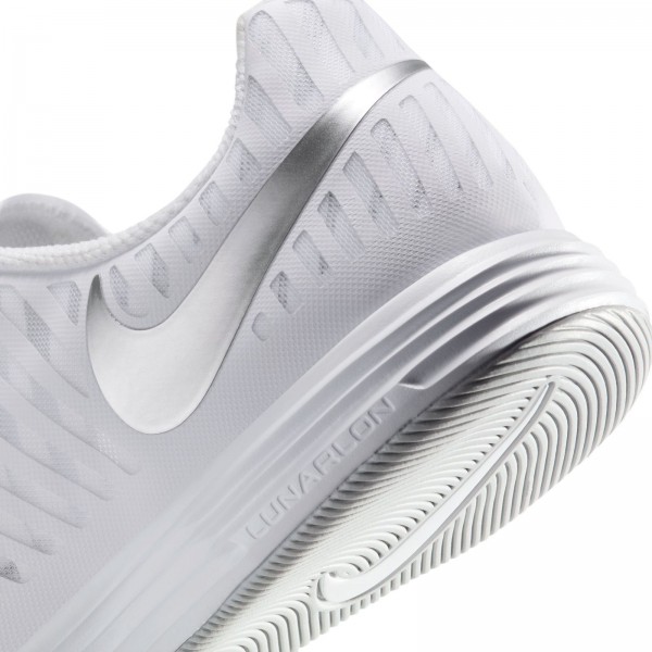 Игровая обувь для зала Nike Lunar Gato 